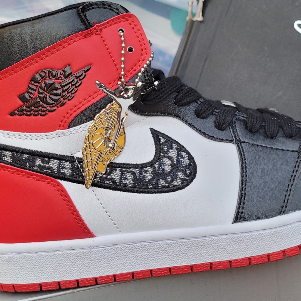 Jordan 1,s.🔮 ((( Air DIOR ))🔥👀   O.B.O
